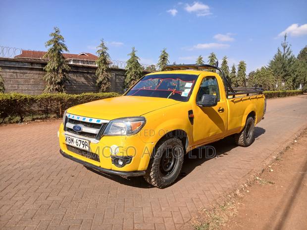 Ford Ranger 2010 Yellow