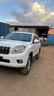 Toyota Land Cruiser 2010 White for sale