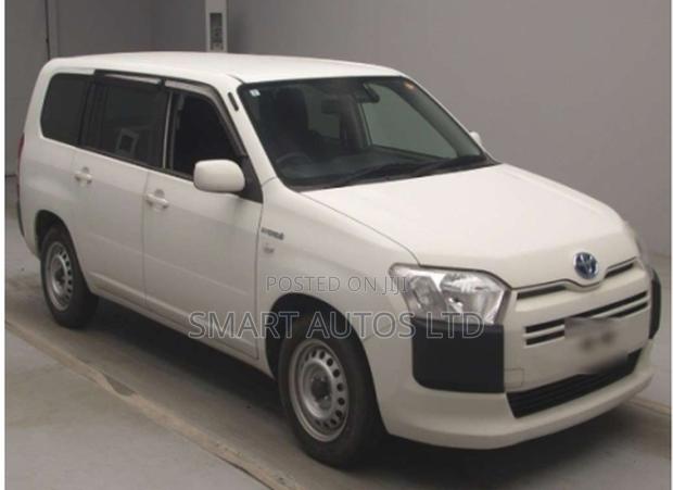 Toyota Succeed 2019 White