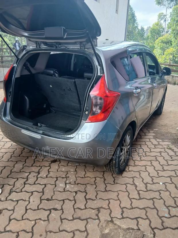 Nissan Note 2013 Gray