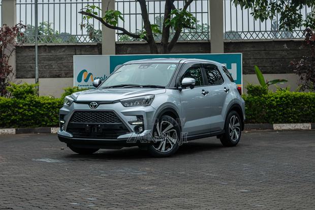 Toyota Raize 2019 Silver