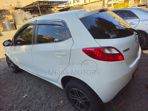 Mazda Demio 2009 White