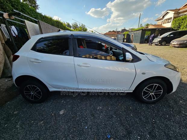 Mazda Demio 2009 White