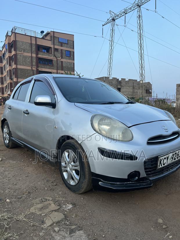 Nissan March 1.2 FWD 2012 Silver