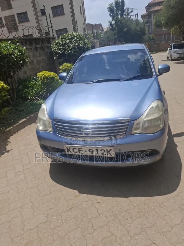 Nissan Bluebird 2008 Blue
