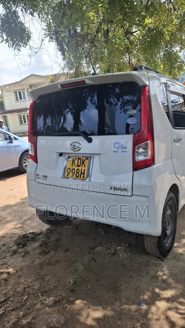 Daihatsu Move 2017 White