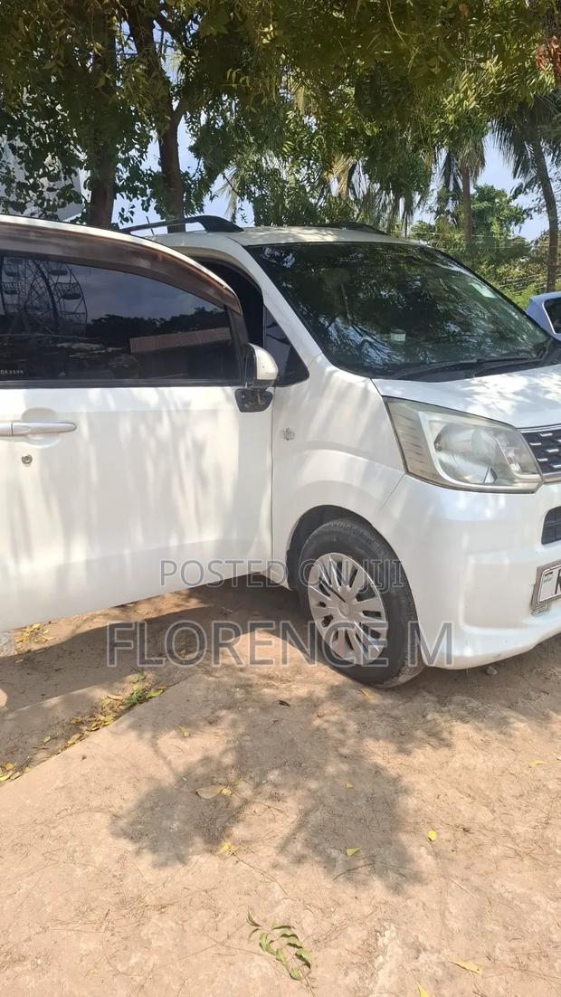 Daihatsu Move 2017 White