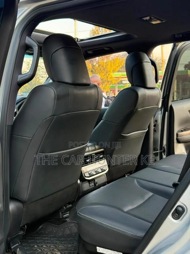 Toyota Land Cruiser 3.3 Diesel 4WD 2022 White
