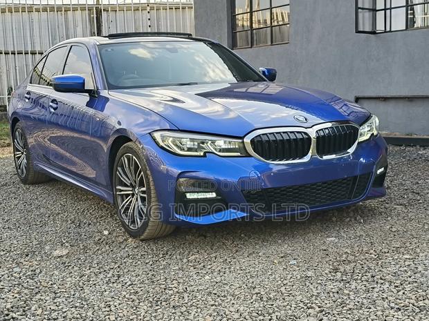 BMW 320i 2019 Blue