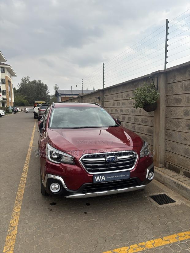 Subaru Outback 2019 Red