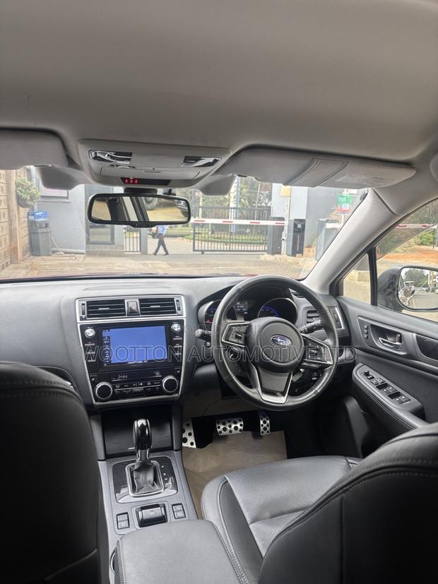 Subaru Outback 2019 Red