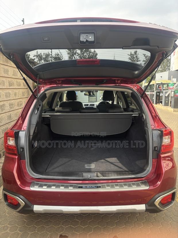 Subaru Outback 2019 Red