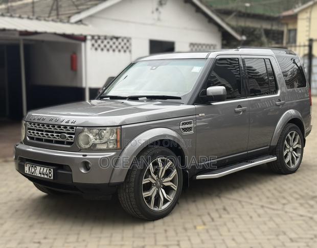 Land Rover Discovery 2011 Silver