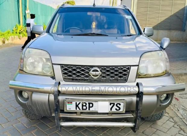 Nissan X-Trail 2004 Silver