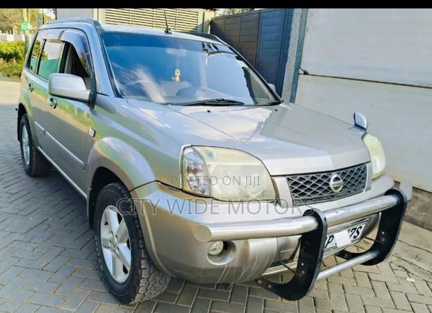 Nissan X-Trail 2004 Silver