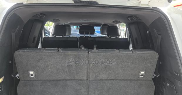 Toyota Land Cruiser 2023 White