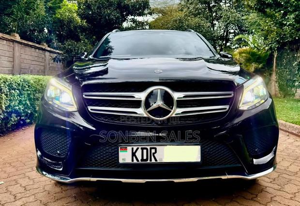 Mercedes-Benz GLE-Class GLE 350d 4MATIC 2017 Black