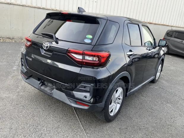 Toyota Raize 2020 Black