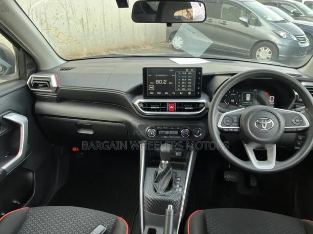 Toyota Raize 2020 Black