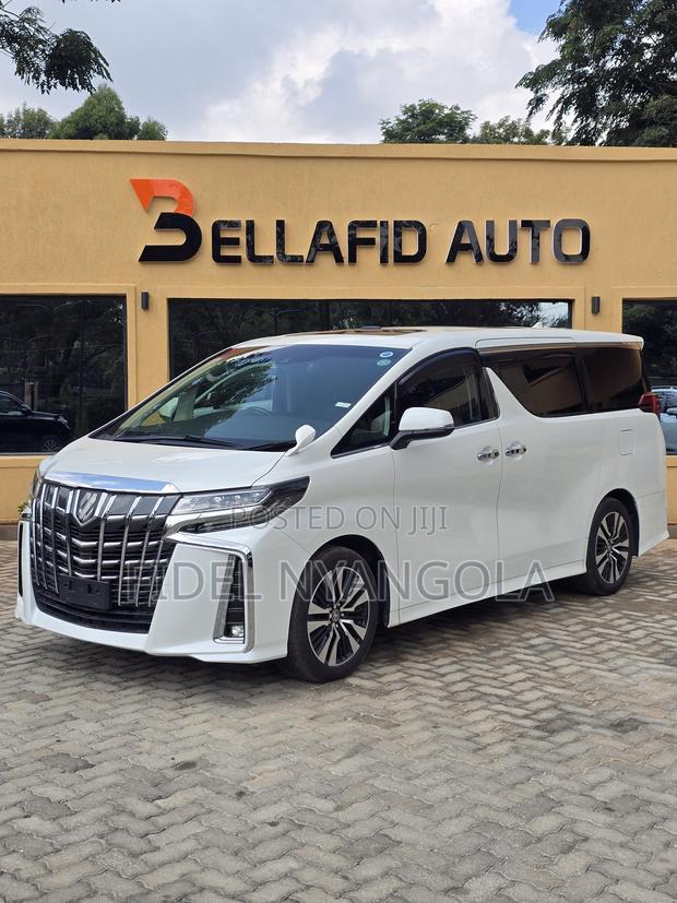 Toyota Alphard 2.5 Petrol AWD 2019 White