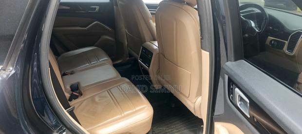 Porsche Cayenne 2019 Black