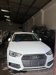 Audi A4 2019 White for sale