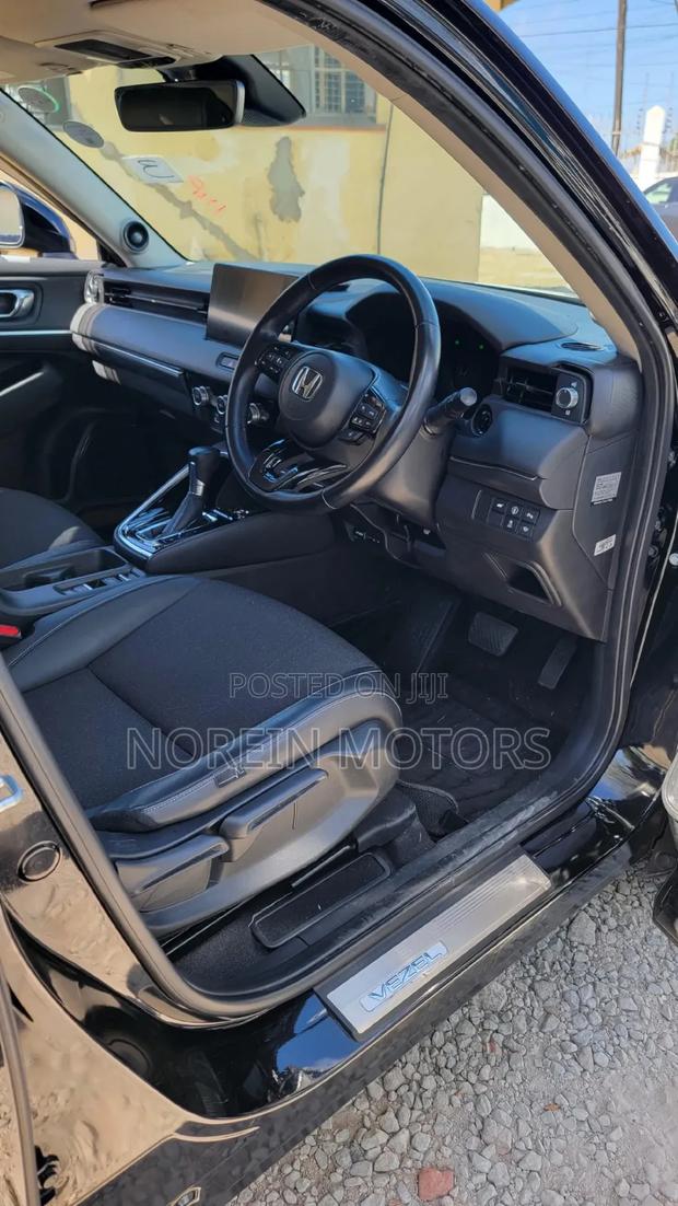 Honda Vezel 2021 Blue