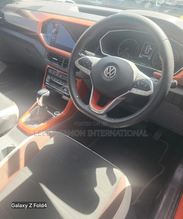 Volkswagen T-Cross 2020 Orange