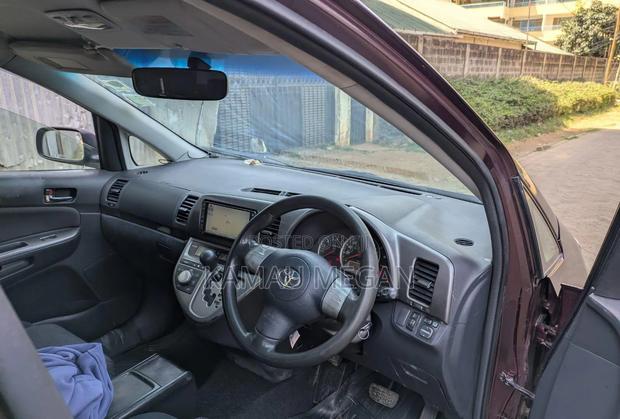 Toyota Wish 2008 Maroon