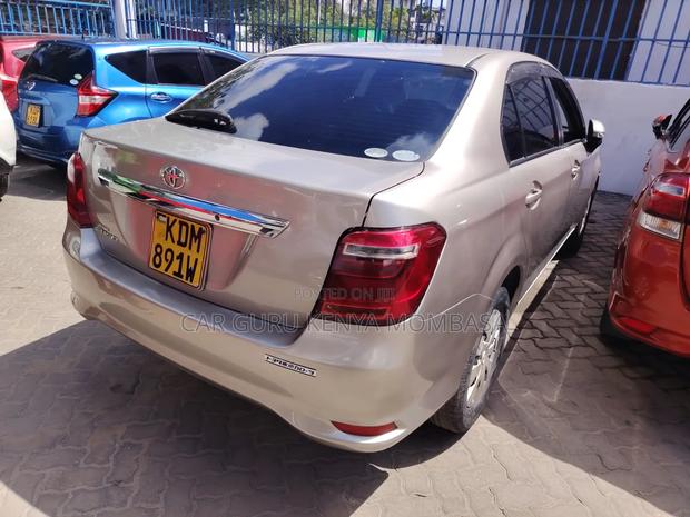 Toyota Axio 2016 Silver