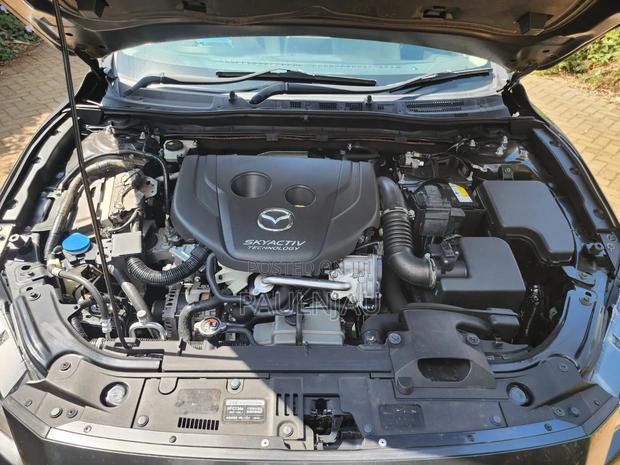 Mazda Axela 2016