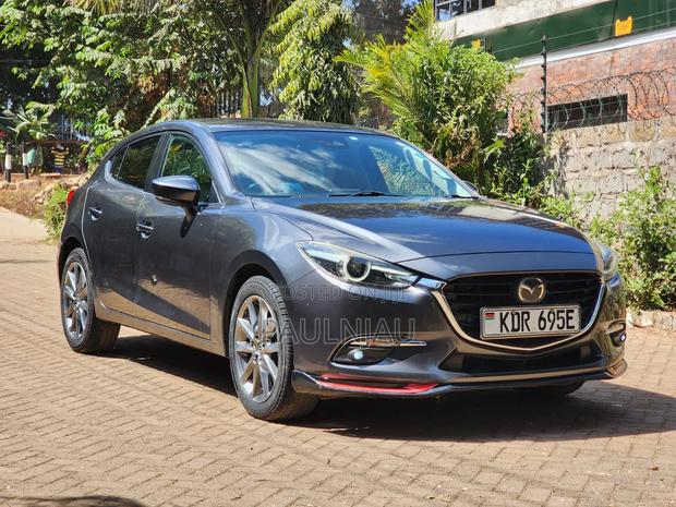 Mazda Axela 2016