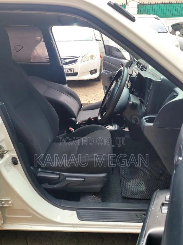 Toyota Succeed SV Premium 2014 White