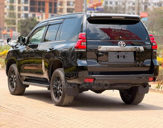 Toyota Land Cruiser Prado 2.8 2021
