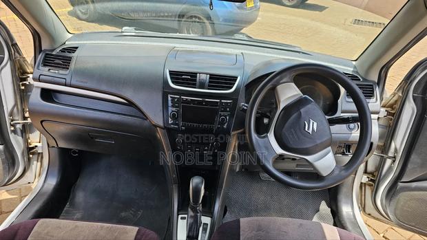 Suzuki Swift 2011 White