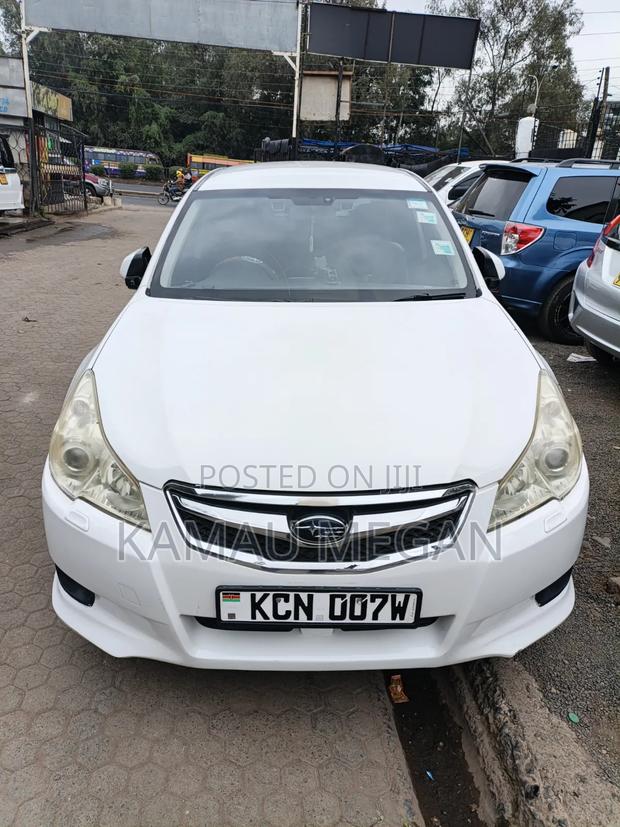 Subaru Legacy 2010 White