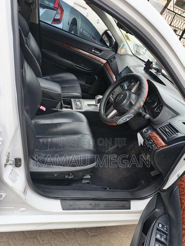 Subaru Legacy 2010 White