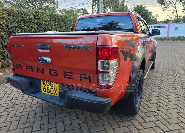 Ford Ranger Wildtrak 2014 Orange