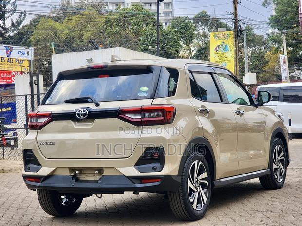 Toyota Raize 1.0 FWD 2019 Beige