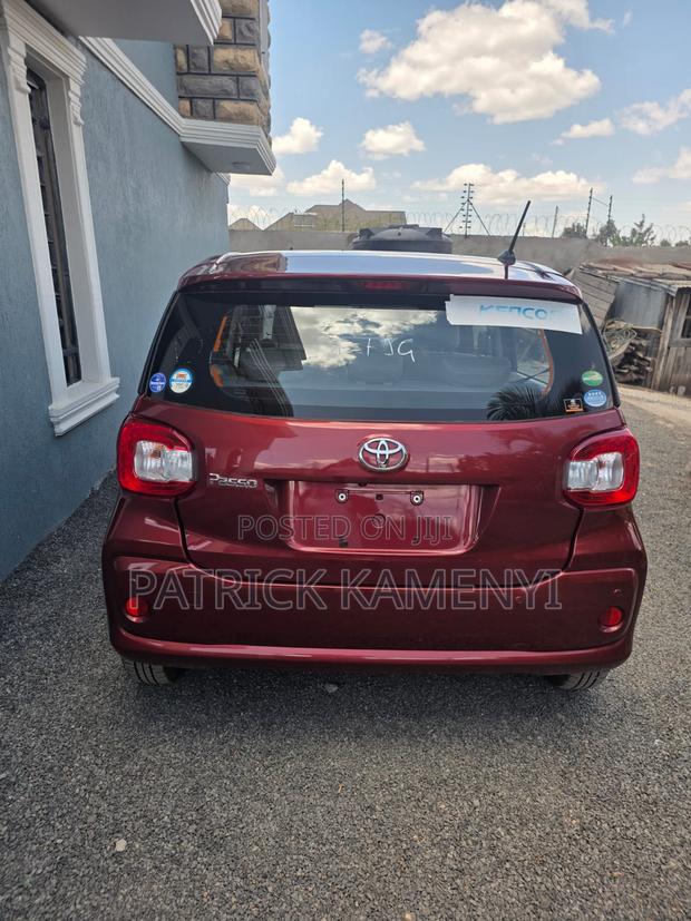 Toyota Passo 2019 Red