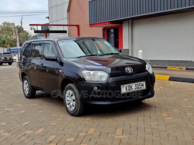 Toyota Probox 2015 Maroon
