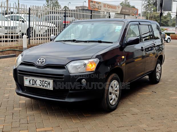 Toyota Probox 2015 Maroon