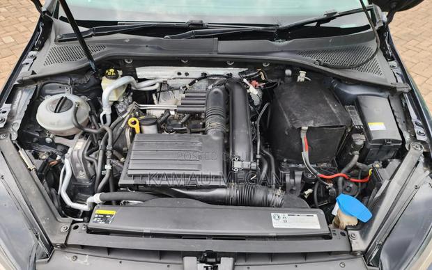 Volkswagen Golf Variant 2016 Blue