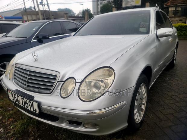 Mercedes-Benz E240 2004 Silver