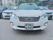 Toyota Vanguard 2013 White for sale
