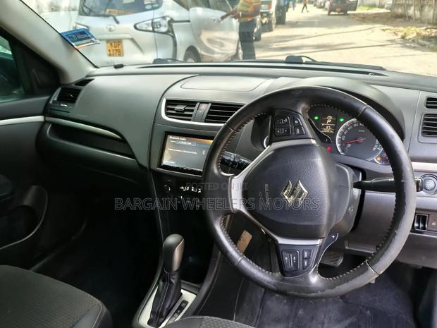 Suzuki Swift 2016 Gray