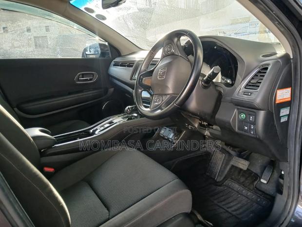 Honda Vezel 2019 Gray