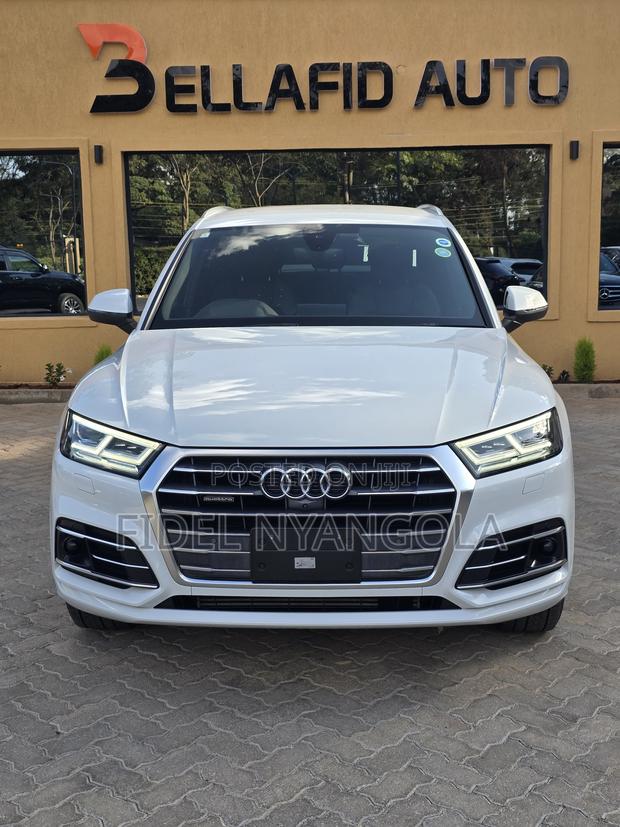 Audi Q5 45 Premium AWD quattro 2020 White