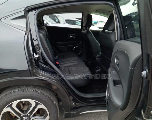 Honda Vezel 2019 Black