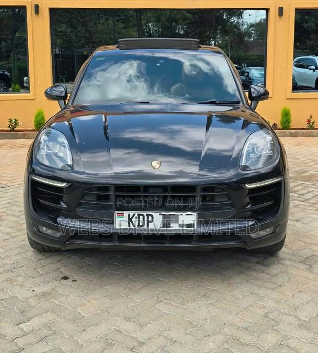 Porsche Macan 2018 Black